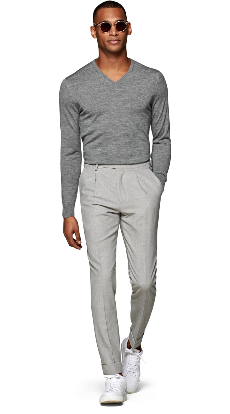 Sweater outfits men, White pants men, Business casual outfits for work